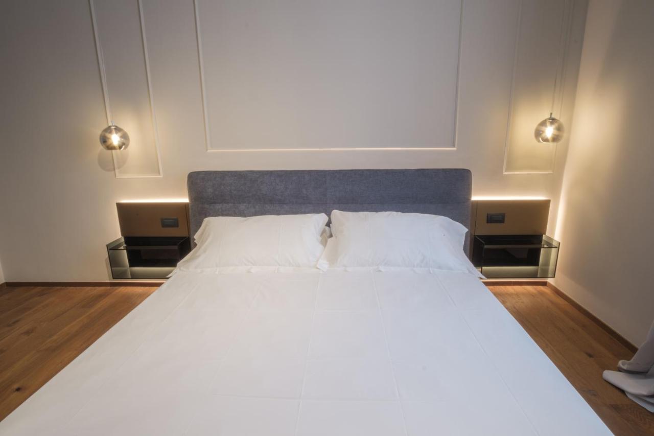 Palazzo Danisi Rooms&Suites Bari Exterior photo