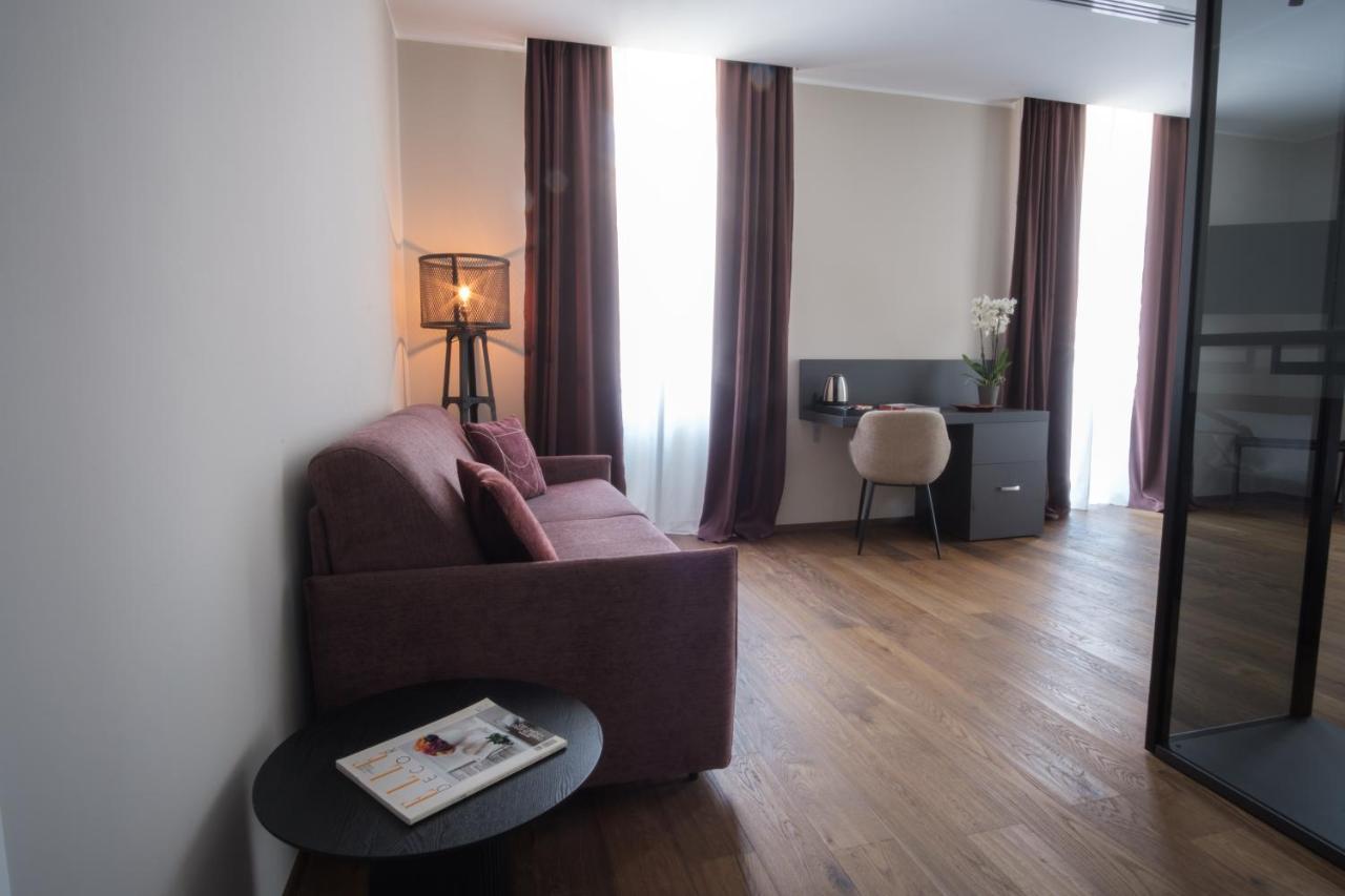 Palazzo Danisi Rooms&Suites Bari Exterior photo